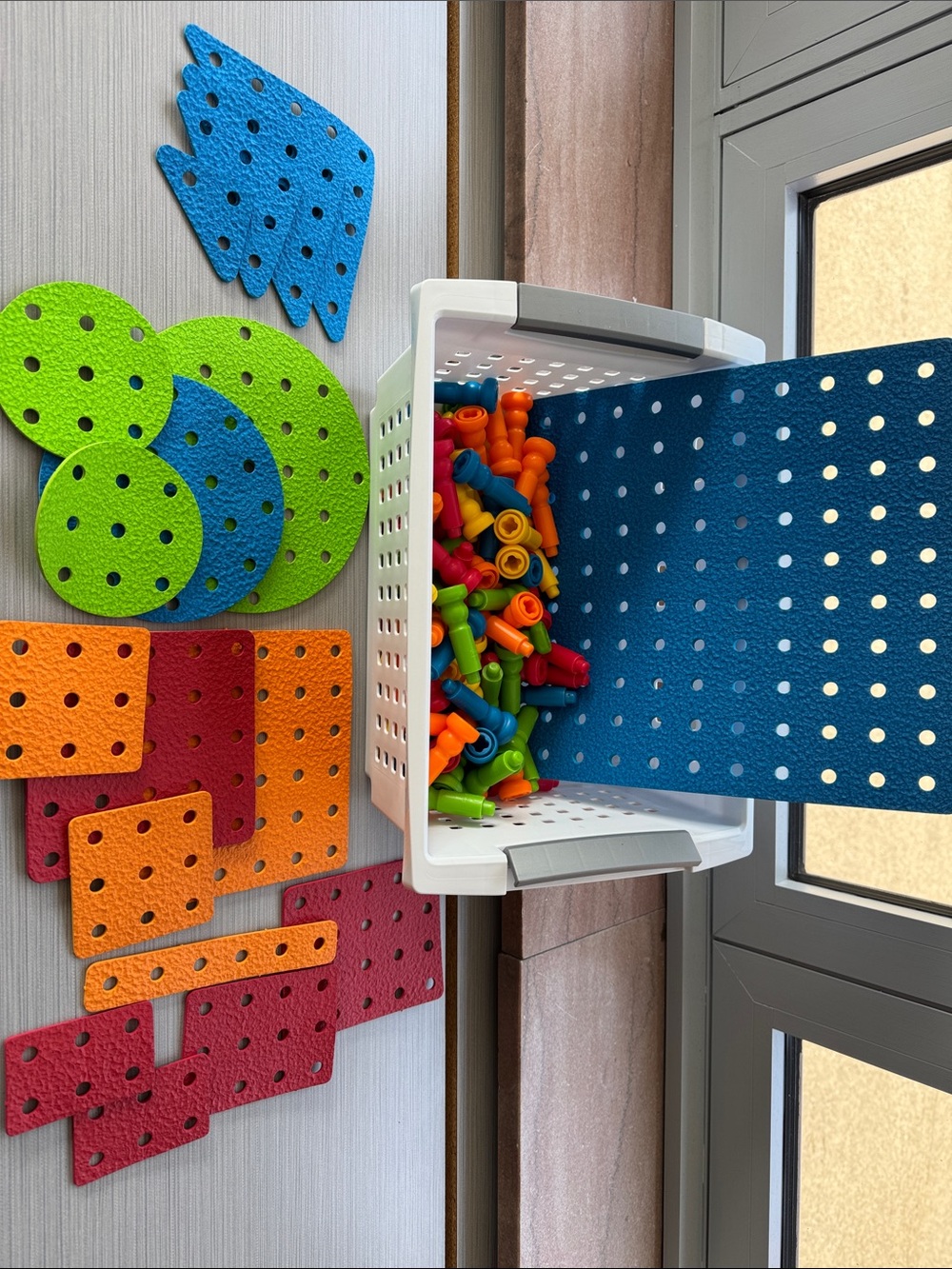 🧱 Jumbo Peg Board Construction Building Set – STEM Learning Toy